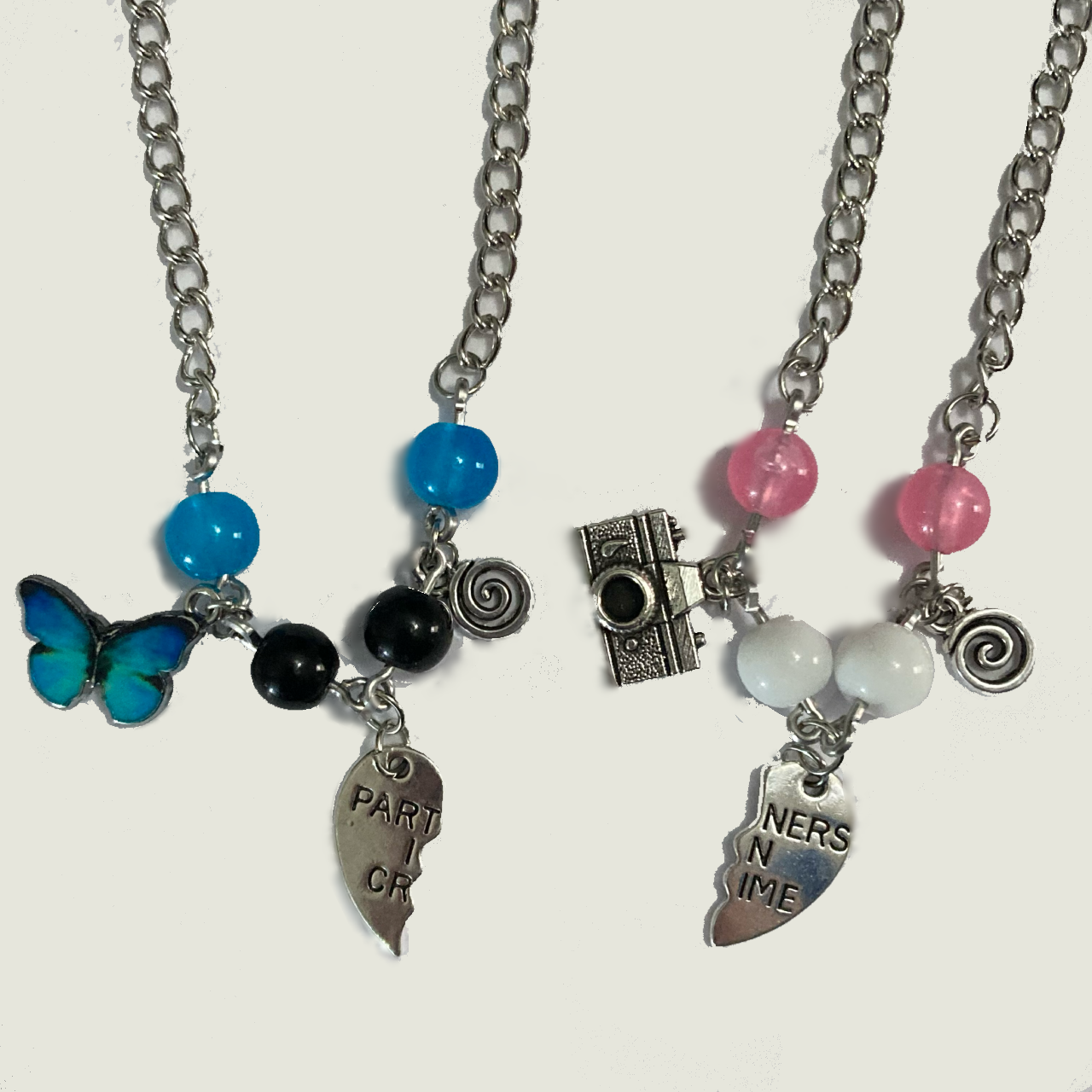 Life is Strange Partner in Crime Necklaces [smaller charm]